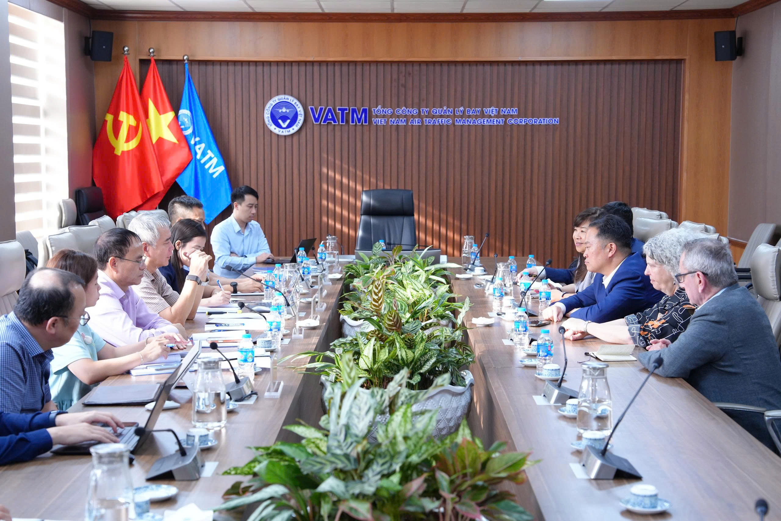 Boeing leadership review meeting cover photo-1